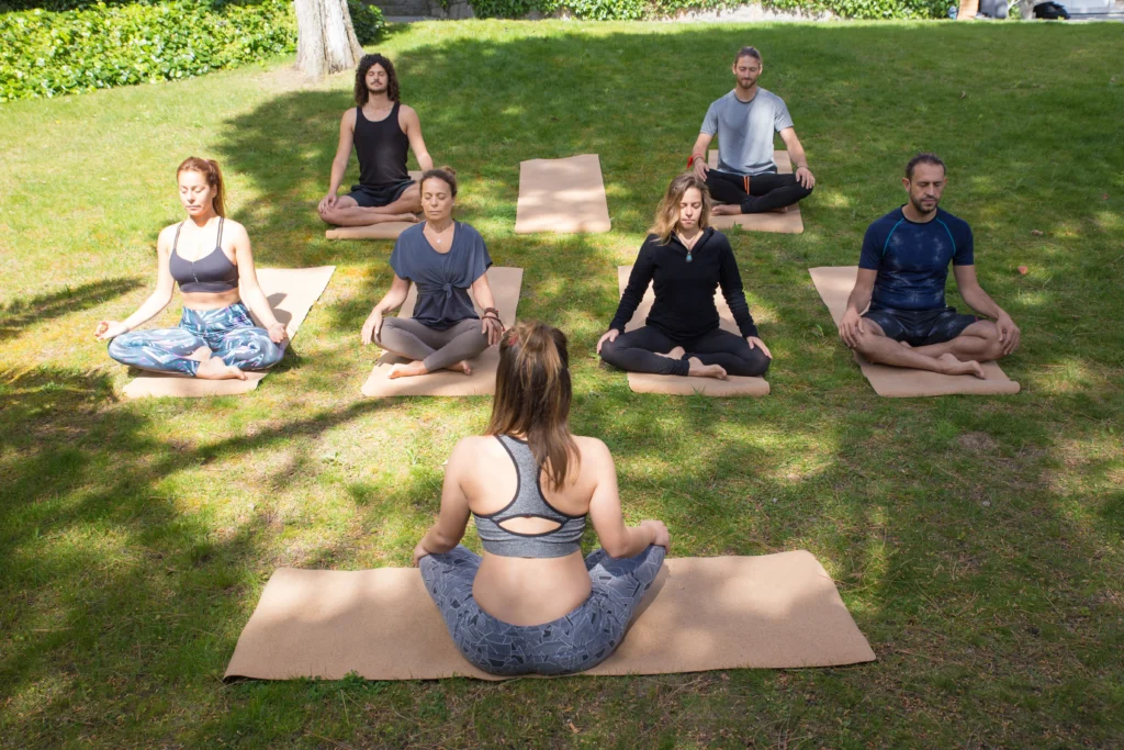10 Things To Consider While Choosing The Best Yoga Retreat Center In Nepal 2 yoga group size: choosing the best yoga retreat center in nepal